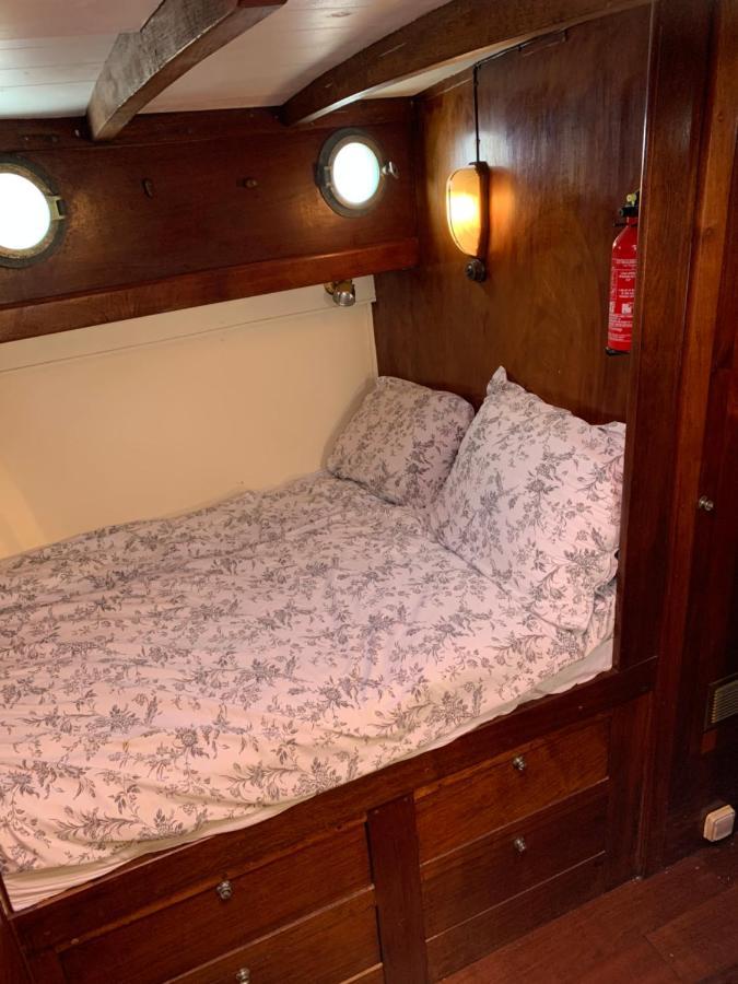 Port Deauville Yacht Vintage Eksteriør billede