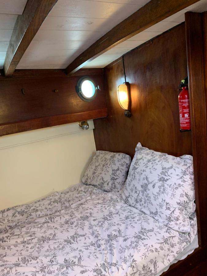 Port Deauville Yacht Vintage Eksteriør billede
