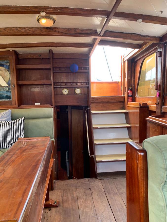 Port Deauville Yacht Vintage Eksteriør billede